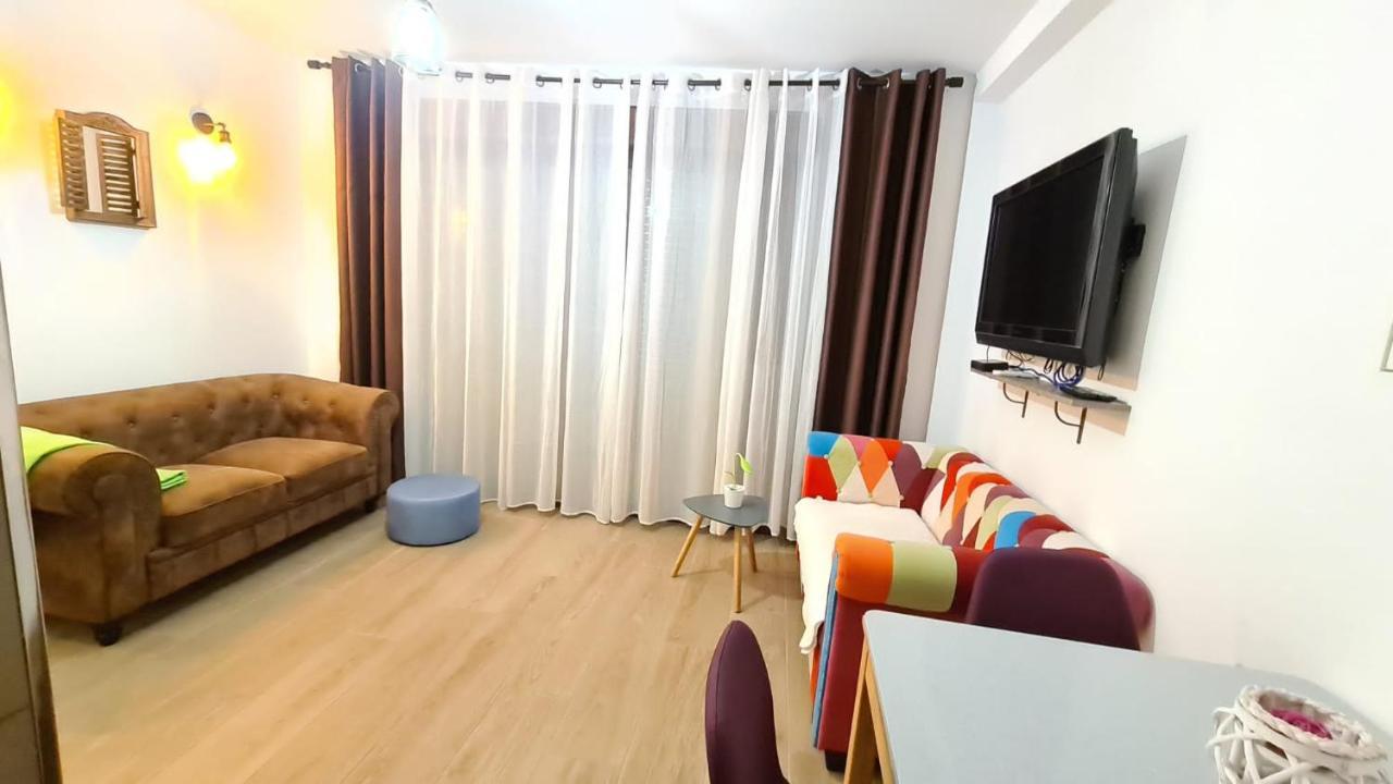 Captivating 2-Bed Apartment In Aguadulce Aguadulce  Kültér fotó