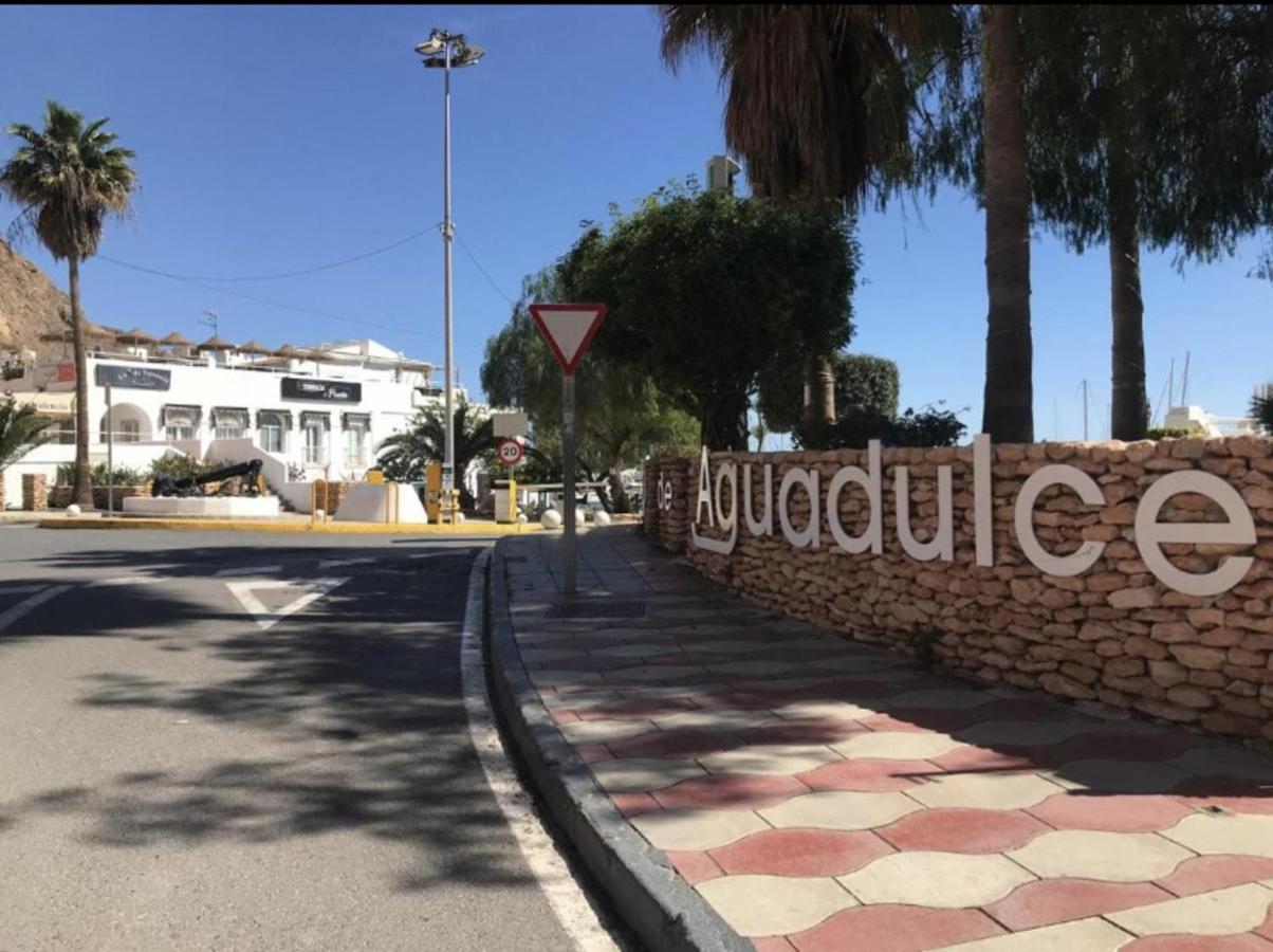 Captivating 2-Bed Apartment In Aguadulce Aguadulce  Kültér fotó